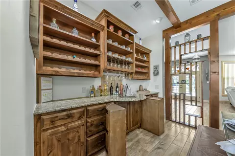 5000 Angel Ln, Bryan, TX 77808 photo 9