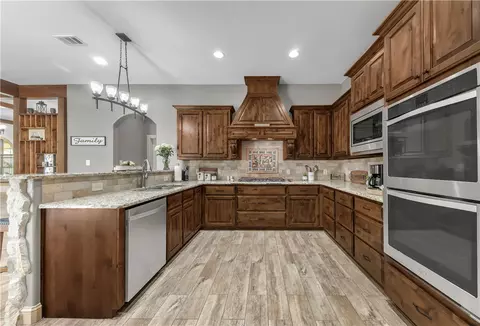 5000 Angel Ln, Bryan, TX 77808 photo 17