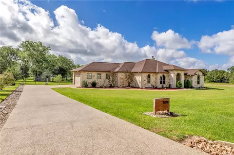 5000 Angel Ln, Bryan, TX 77808 photo 6