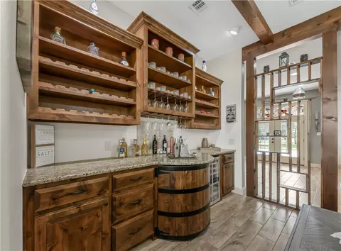 5000 Angel Ln, Bryan, TX 77808 photo 8