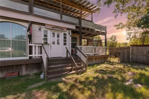 317 Beaver Lndg, Caldwell, TX 77836