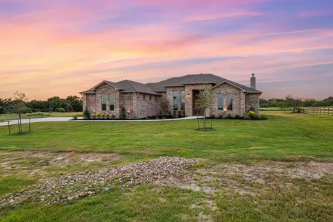 10732 Harvey Ranch Rd, College Station, TX 77845