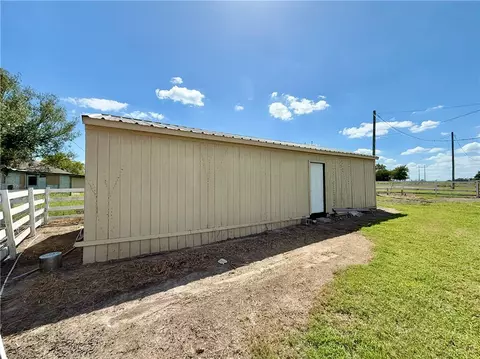 371 379 Fm 60 E, Somerville, TX 77879 photo 7