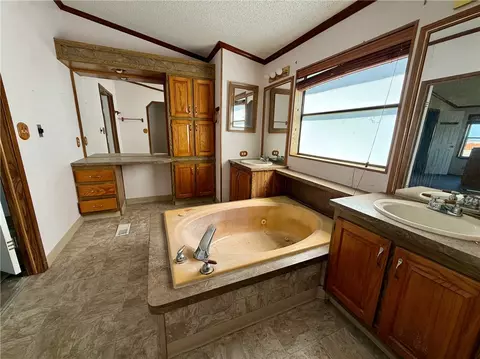 371 379 Fm 60 E, Somerville, TX 77879 photo 24