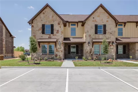 4037 Kodiak Dr, College Station, TX 77845
