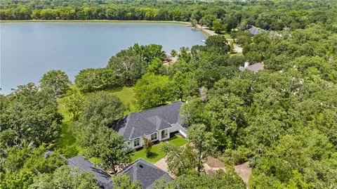 2772 Cloisters Dr, College Station, TX 77845