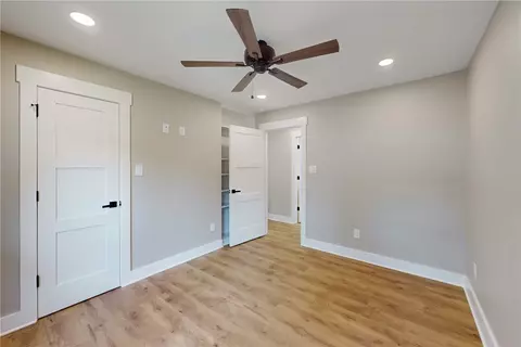 Bedroom - 913 Travis St, Bryan, TX 77803 photo 6 of 6