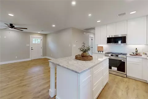 Other - 913 Travis St, Bryan, TX 77803 photo 1 of 7