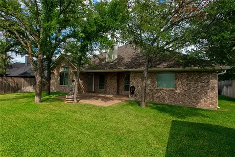Exterior - 2902 Alba Ct, Bryan, TX 77808 photo 6 of 6