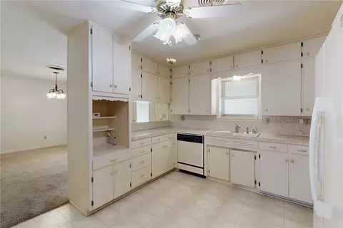 Kitchen - 605 Walker St, Bryan, TX 77802 photo 1 of 4