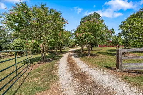 19331 Fm-1452 W, Normangee, TX 77871