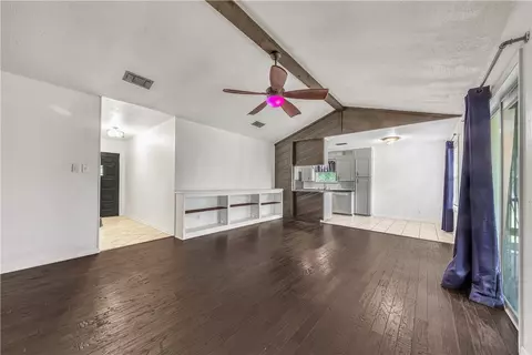 3210 Sandpiper Cir, Bryan, TX 77802 photo 5