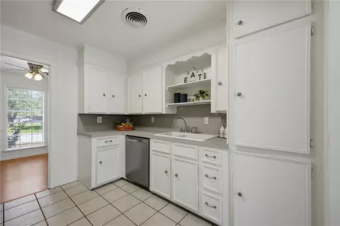 Kitchen - 3702 Tanglewood Dr, Bryan, TX 77802 photo 2 of 3