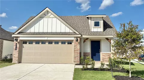 874 Kickapoo Ln, College Station, TX 77845