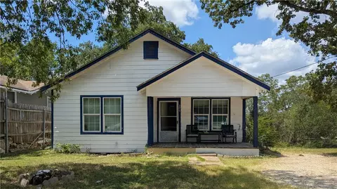 306 Harvey St, Bryan, TX 77803