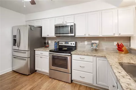 Kitchen - 2819 Oakside Dr, Bryan, TX 77802 photo 1 of 2