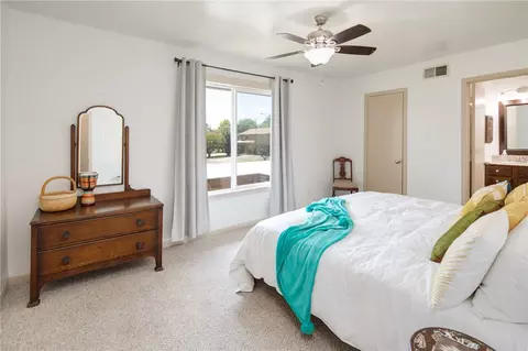 Bedroom - 2819 Oakside Dr, Bryan, TX 77802 photo 2 of 2