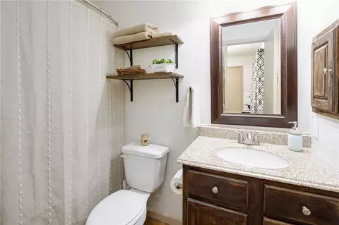 Bath - 2819 Oakside Dr, Bryan, TX 77802 photo 2 of 3