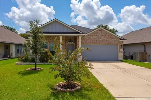 1902 Cartwright St, Bryan, TX 77807