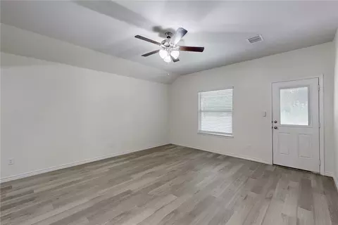 1902 Cartwright St, Bryan, TX 77807 photo 11