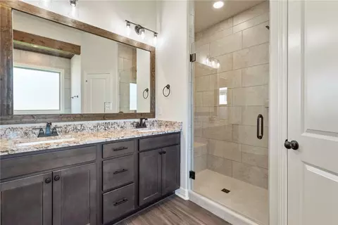 Bath - 2813 Spector Dr, Bryan, TX 77808 photo 3 of 8
