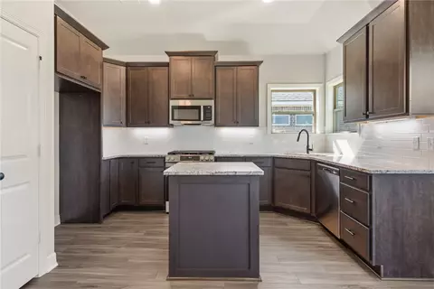 Kitchen - 2813 Spector Dr, Bryan, TX 77808 photo 5 of 9