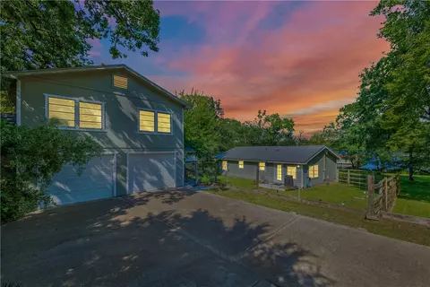 11001 Clyde Acord Rd, Franklin, TX 77856