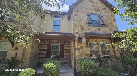 129 Armored Ave, College Station, TX 77845