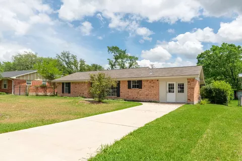 1102 Lamar Dr, Bryan, TX 77802 photo 3