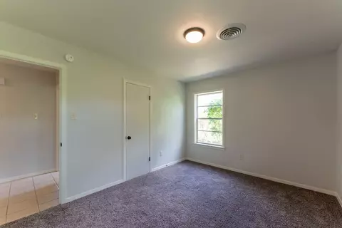 1102 Lamar Dr, Bryan, TX 77802 photo 14