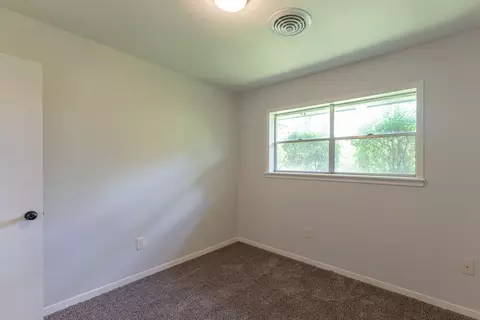 1102 Lamar Dr, Bryan, TX 77802 photo 11