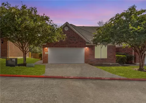 1611 Culture Ln, College Station, TX 77845