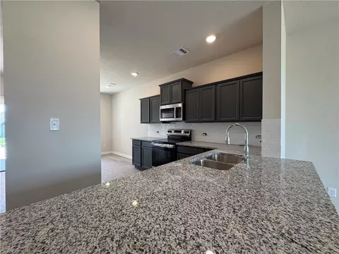5641 Fox Blf, Bryan, TX 77807 photo 6