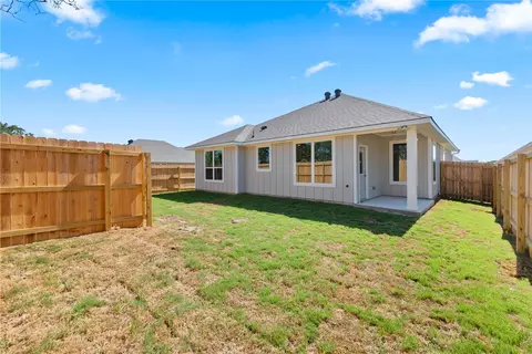 5649 Fox Bluff Dr, Bryan, TX 77807 photo 33