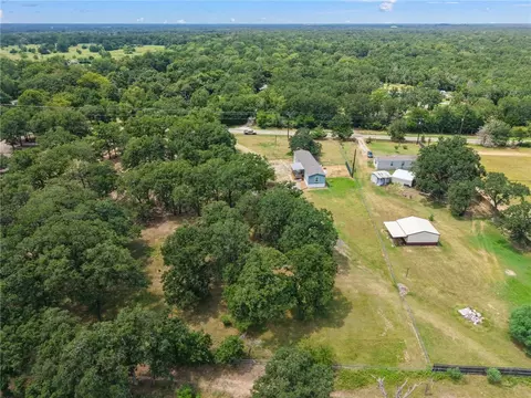 9150 Hensarling Ln, Bryan, TX 77808 photo 5