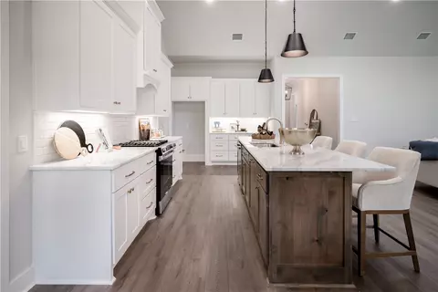 Kitchen - 3545 Chantilly Path, Bryan, TX 77808 photo 3 of 4