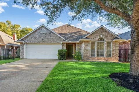 1315 Wilshire Ct, College Station, TX 77845