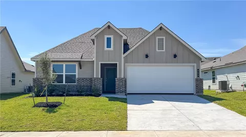 903 Legrand St, Brenham, TX 77833