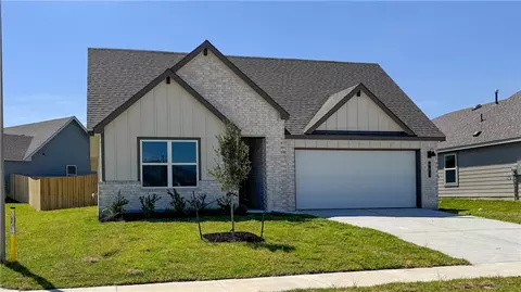 901 Legrand St, Brenham, TX 77833
