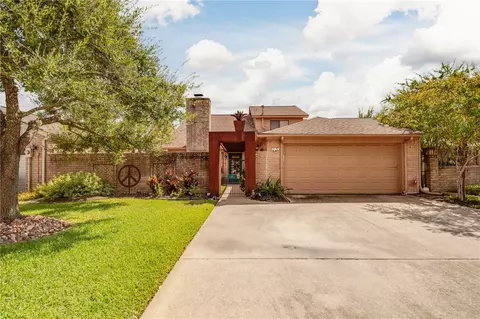 3006 Gleneagles Ct, Bryan, TX 77802
