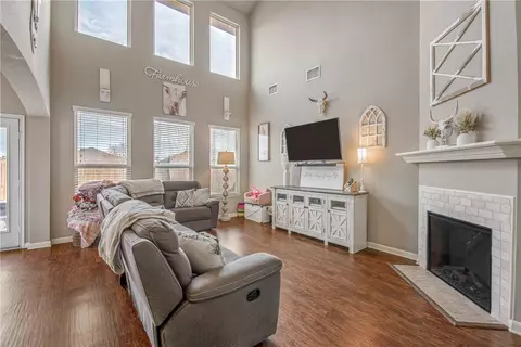 1080 Venice Dr, Bryan, TX 77808