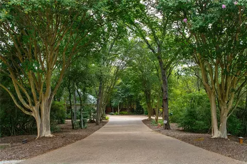 1107 Faraway Island Dr, College Station, TX 77845