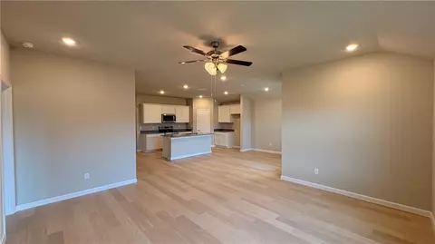5411 Smith Lake Blvd, Bryan, TX 77807 photo 3