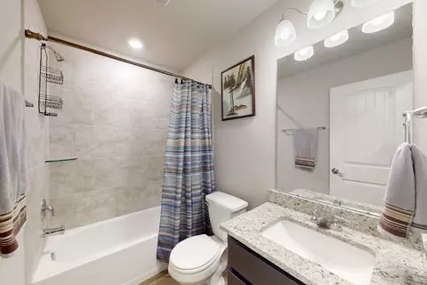 Bath - 2033 Chief St, Bryan, TX 77807 photo 3 of 3