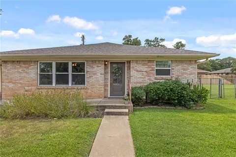 2310 Morningside Dr, Bryan, TX 77802 photo 7