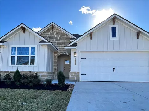 3030 Teller Dr, Bryan, TX 77808