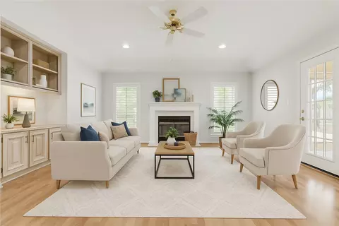 8406 Whiterose Ct, College Station, TX 77845