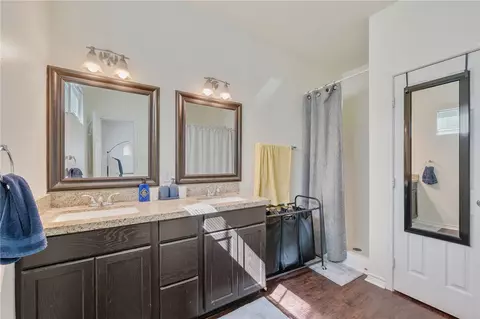 Bath - 102 Sterling Street A, College Station, TX 77840 photo 2 of 5