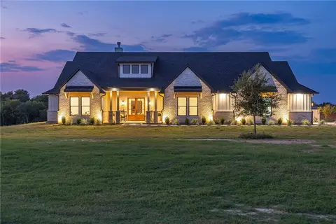 10343 Sunny Meadow Dr, Chappell Hill, TX 77426