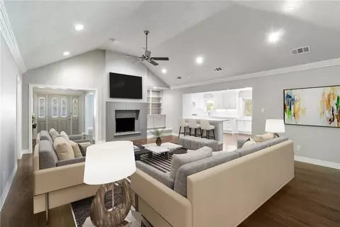 Living - 2807 Barwick Cir, Bryan, TX 77802 photo 1 of 3